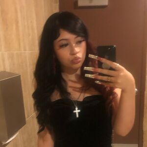 Meet your Posher, Anne